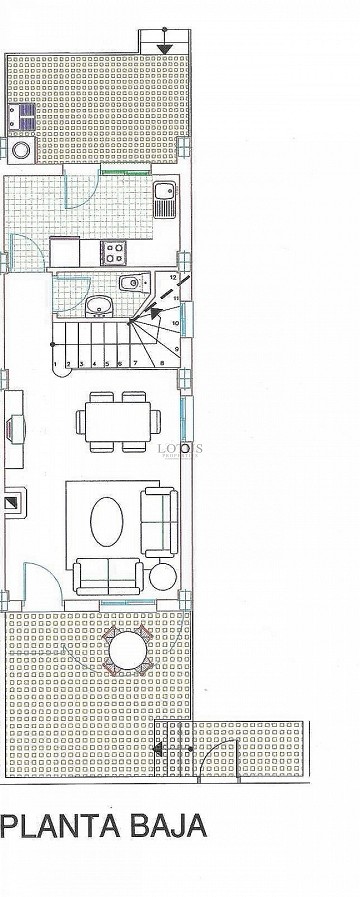 Tu hogar ideal en Villamartin! Casa adosada de tres dormitorios con piscina comunitaria y jardín en esquina - Lotus Properties