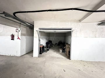 Tu hogar ideal en Villamartin! Casa adosada de tres dormitorios con piscina comunitaria y jardín en esquina - Lotus Properties