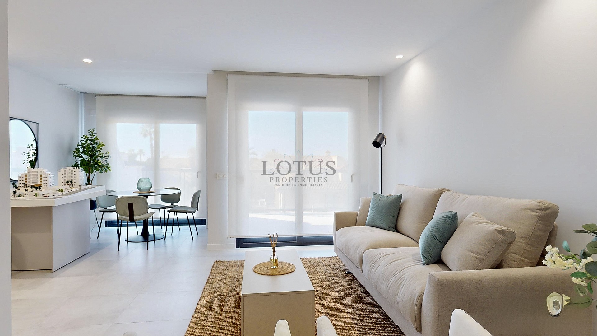 RESIDENCIAL LAGO VARESE - MIL PALMERAS  - Lotus Properties
