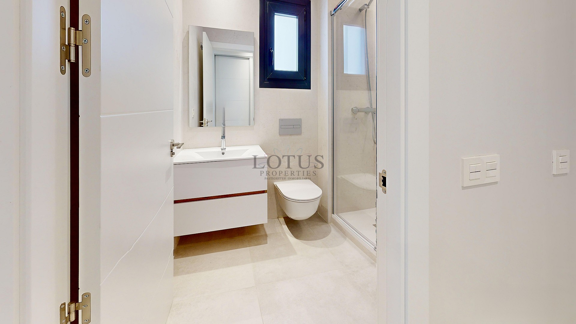 RESIDENCIAL LAGO VARESE - MIL PALMERAS  - Lotus Properties