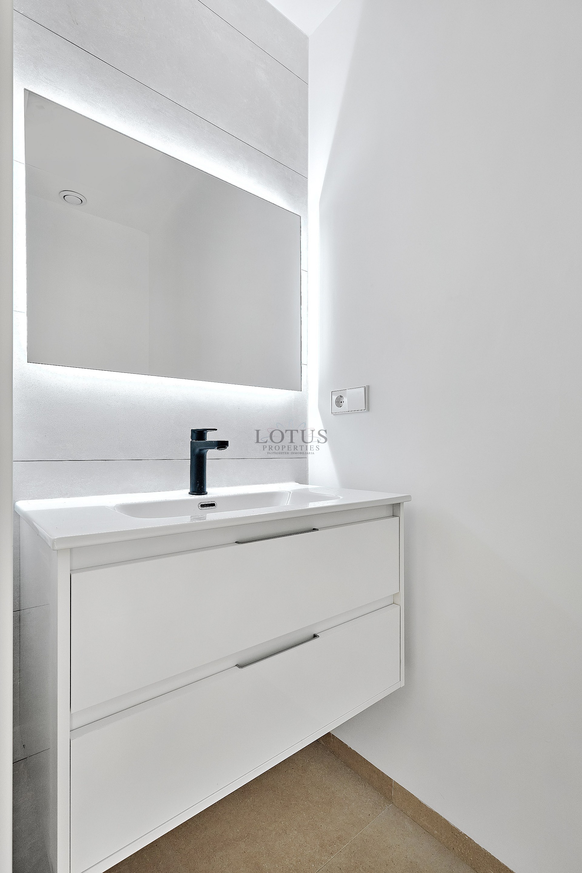 Lotus Properties presenterar – En livsstil i lyx på Costa Blanca - Lotus Properties