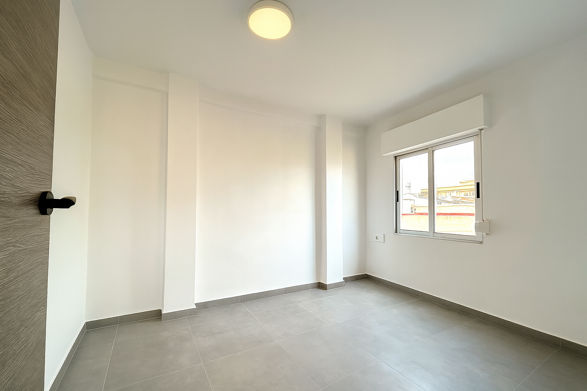 Apartamento Moderno a 100 m de la Playa en Pilar de la Horadada - Lotus Properties