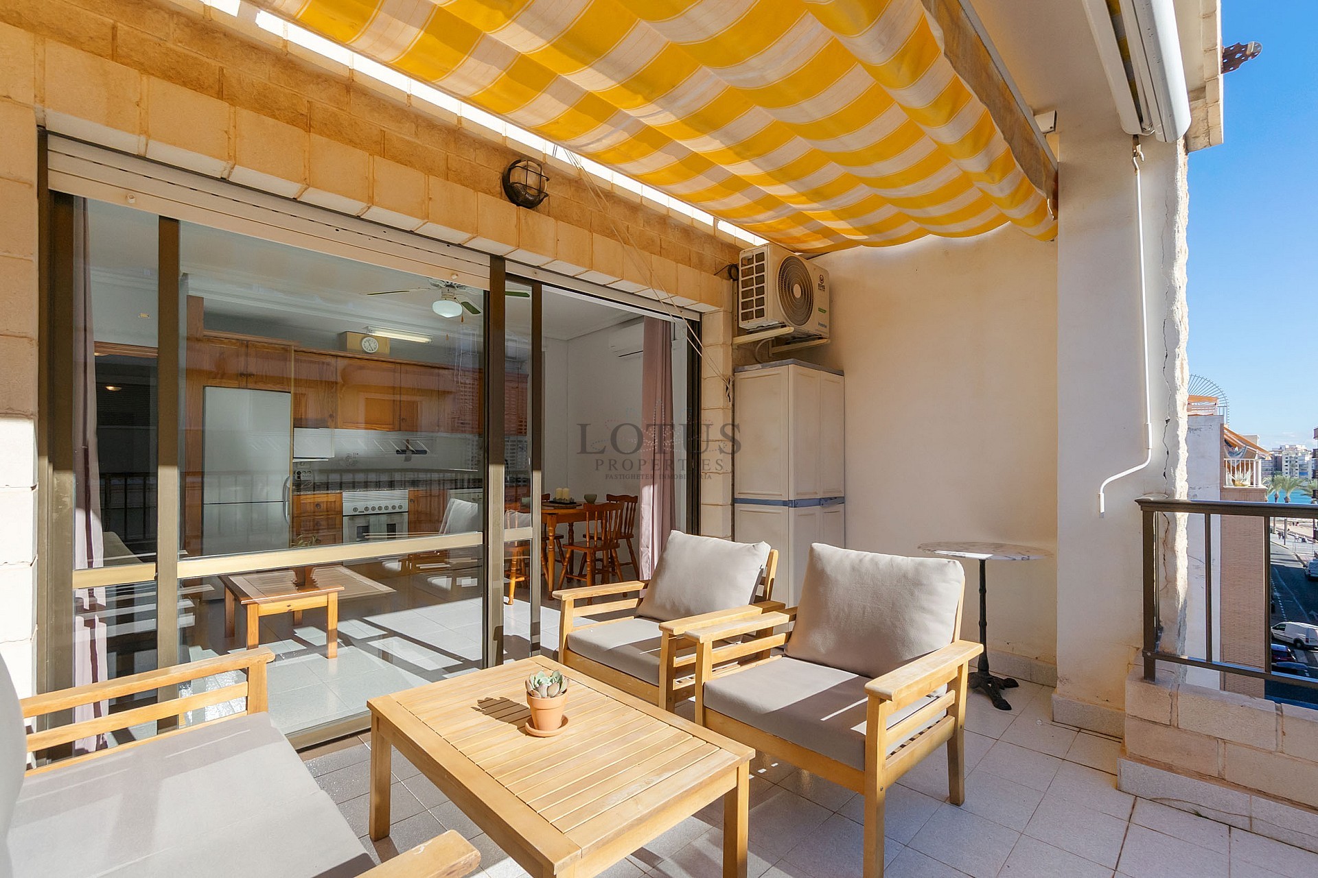 Acogedor ático a sólo 160 m de la Playa del Cura! - Lotus Properties