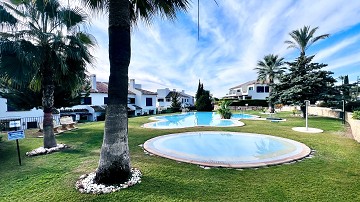 Adosado de esquina de lujo en Golf Bahía – Cerca de Benidorm, playas, golf y parques temáticos - Lotus Properties