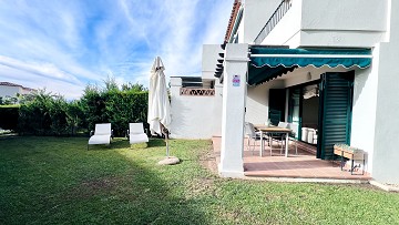 Adosado de esquina de lujo en Golf Bahía – Cerca de Benidorm, playas, golf y parques temáticos - Lotus Properties