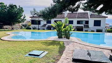 Adosado de esquina de lujo en Golf Bahía – Cerca de Benidorm, playas, golf y parques temáticos - Lotus Properties