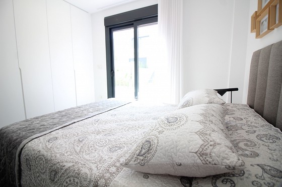 Plantas bajas con 3 dormitorios - Los Balcones - Lotus Properties