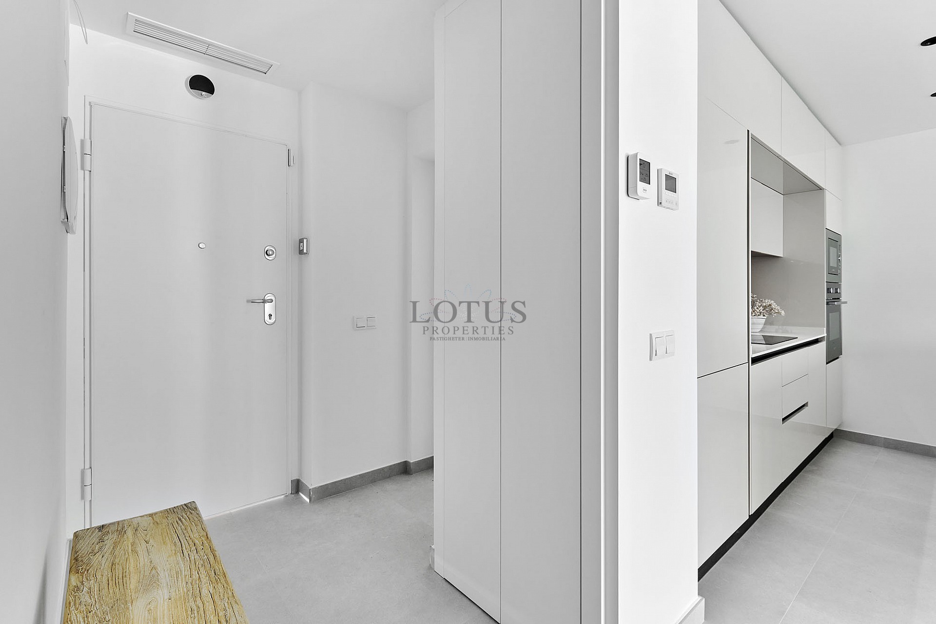 Nuevo resort mediterráneo a 300 m del mar - Torrevieja - Lotus Properties