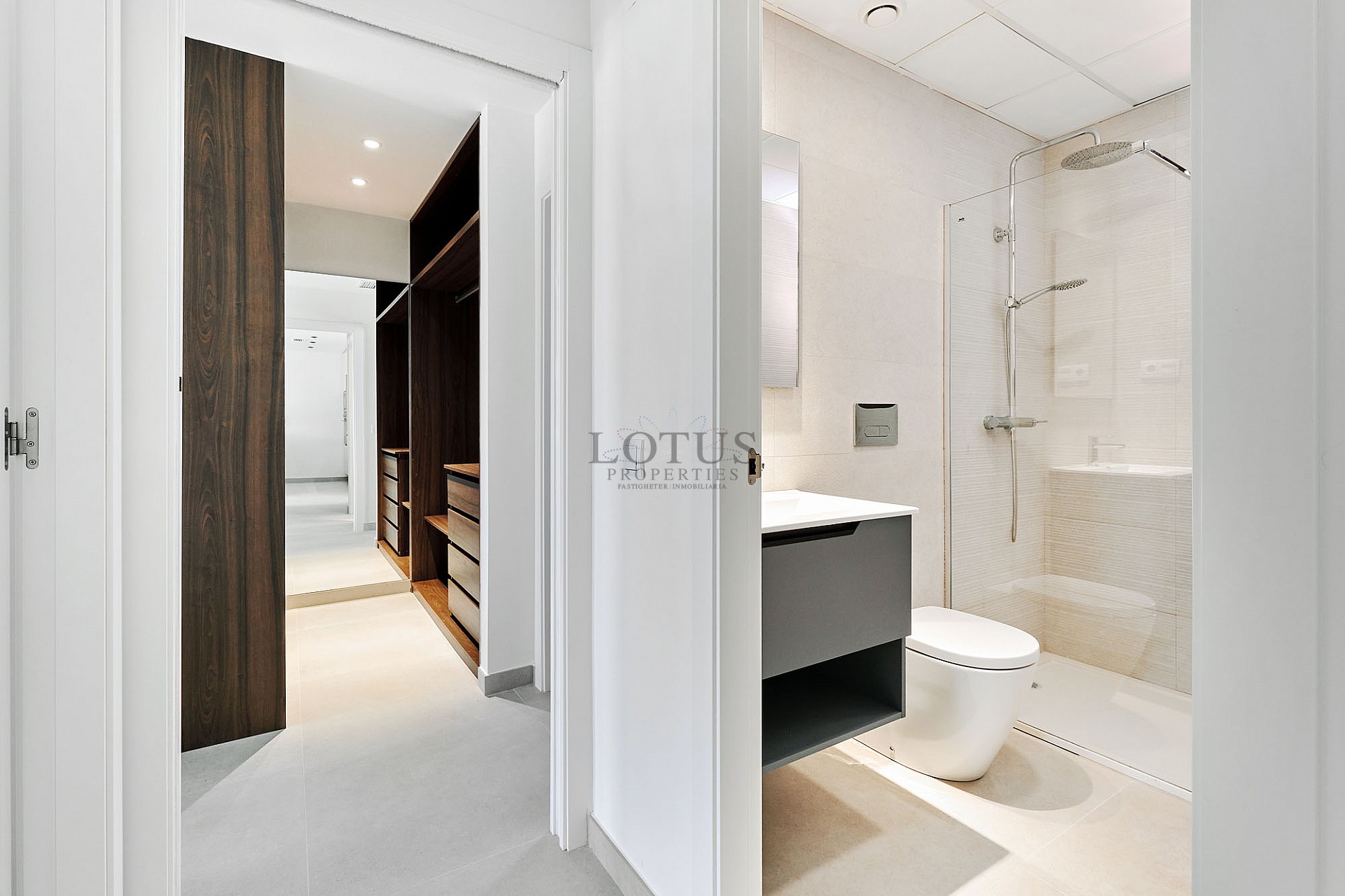 Nuevo resort mediterráneo a 300 m del mar - Torrevieja - Lotus Properties