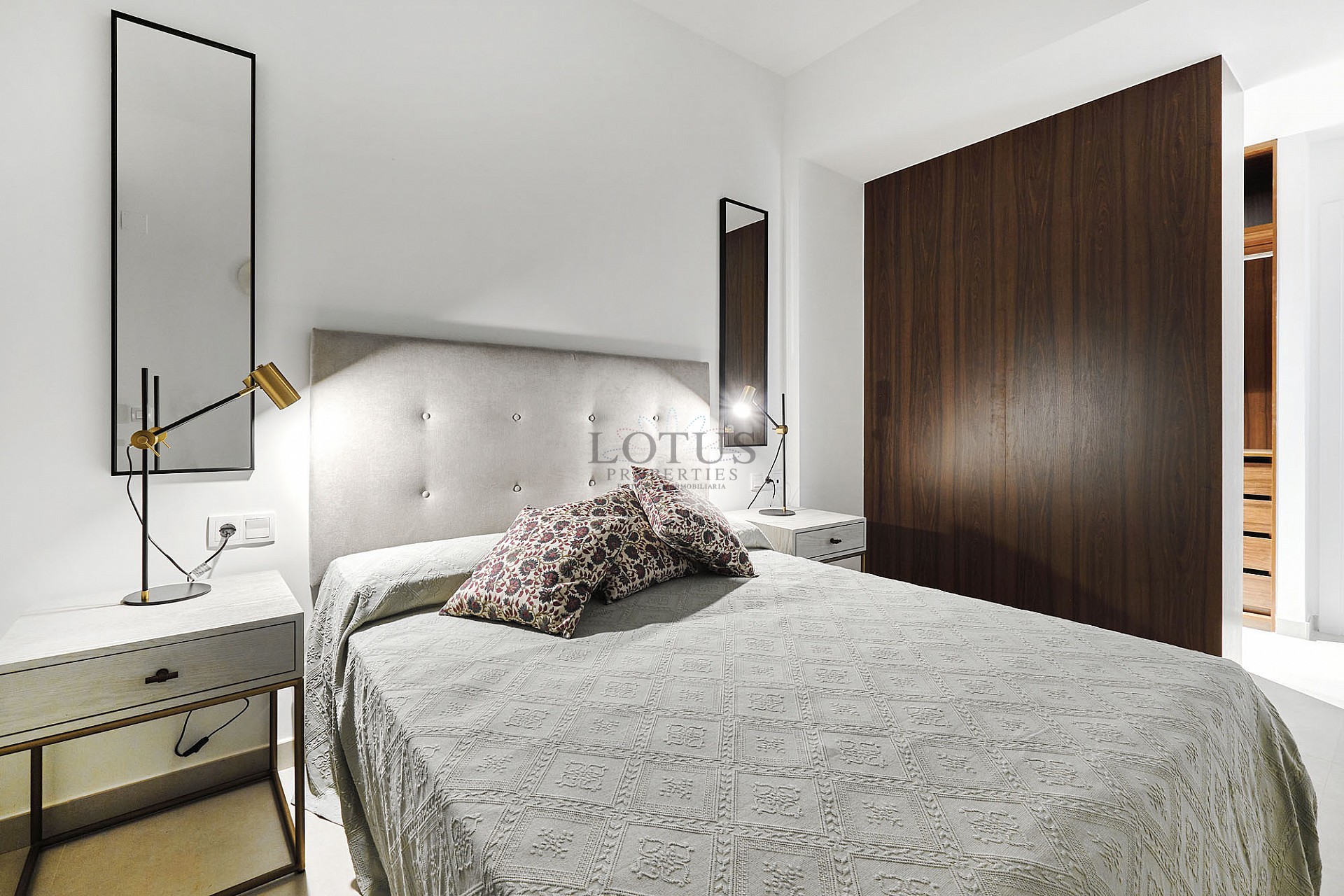 Nuevo resort mediterráneo a 300 m del mar - Torrevieja - Lotus Properties