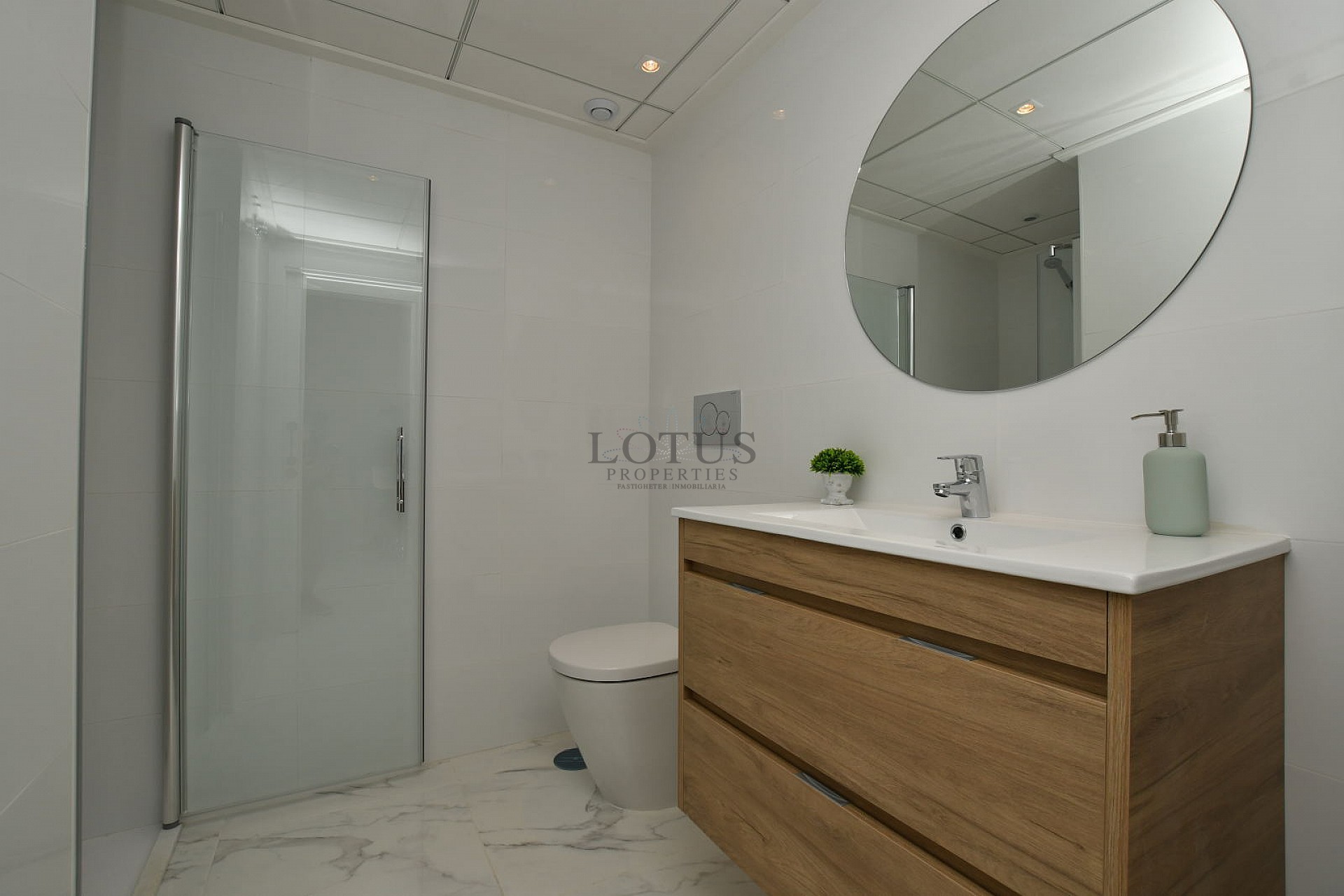 Planta baja en preciosa zona residencial Sol Natura - Lotus Properties