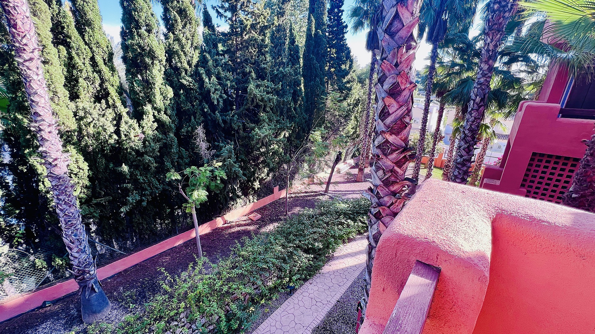 Vivienda Exclusiva junto al Golf de Villamartín – Hogar Moderno en Ubicación Privilegiada cerca de La Zenia Boulevard - Lotus Properties