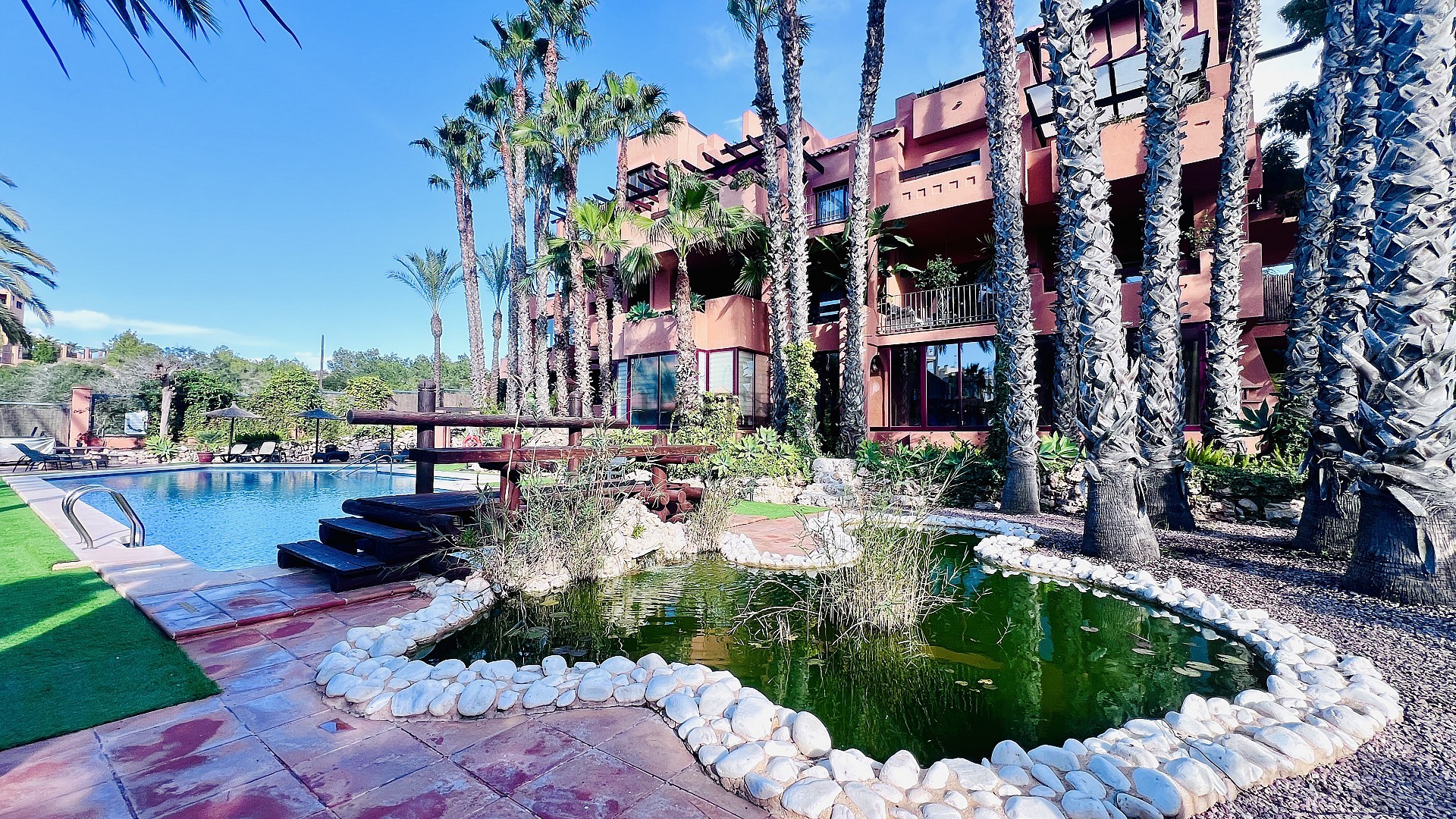 Vivienda Exclusiva junto al Golf de Villamartín – Hogar Moderno en Ubicación Privilegiada cerca de La Zenia Boulevard - Lotus Properties