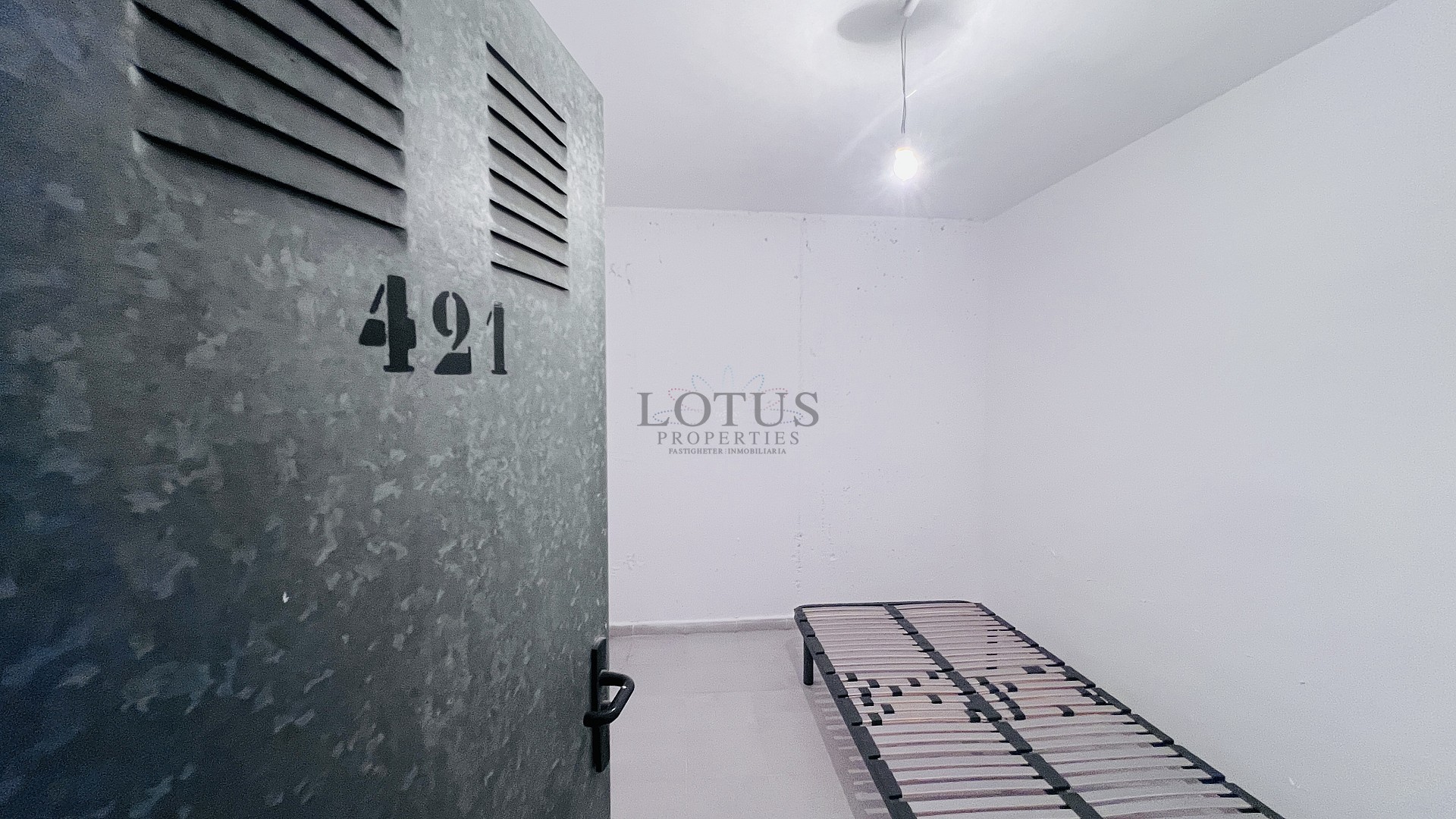 Vivienda Exclusiva junto al Golf de Villamartín – Hogar Moderno en Ubicación Privilegiada cerca de La Zenia Boulevard - Lotus Properties