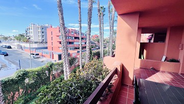 Vivienda Exclusiva junto al Golf de Villamartín – Hogar Moderno en Ubicación Privilegiada cerca de La Zenia Boulevard - Lotus Properties