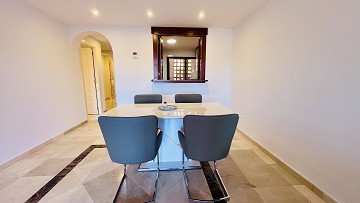 Vivienda Exclusiva junto al Golf de Villamartín – Hogar Moderno en Ubicación Privilegiada cerca de La Zenia Boulevard - Lotus Properties