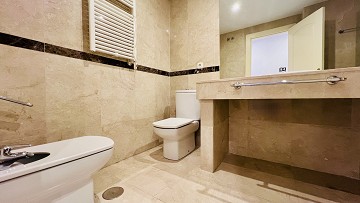 Vivienda Exclusiva junto al Golf de Villamartín – Hogar Moderno en Ubicación Privilegiada cerca de La Zenia Boulevard - Lotus Properties