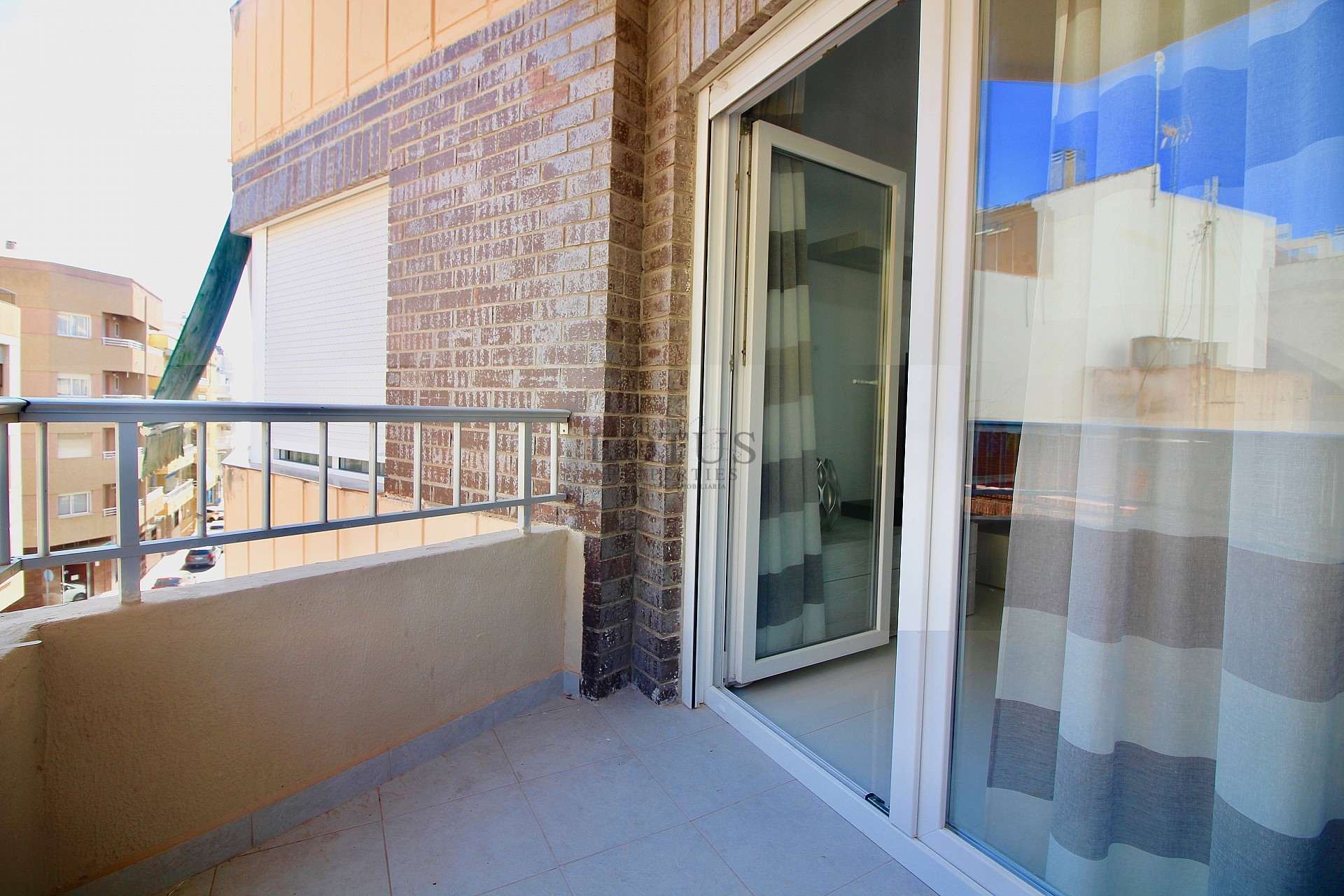 Renoverad med 3 sov 100 m till Playa Del Cura - Lotus Properties